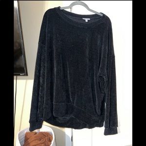 Black sweater pull over